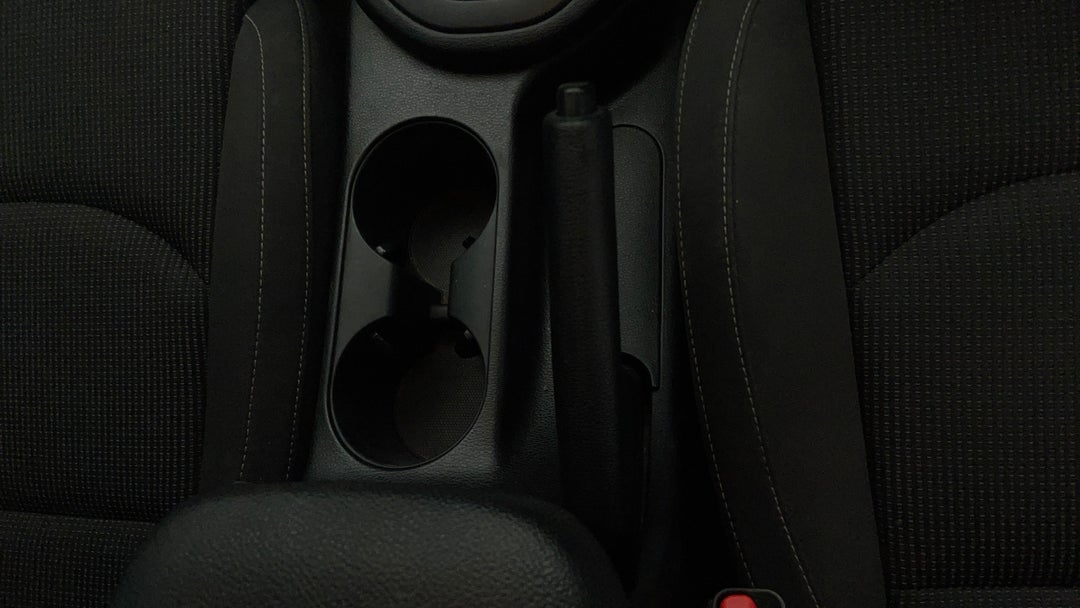 2019 Kia Cerato S, Automatic, 91423 km, Handbrake