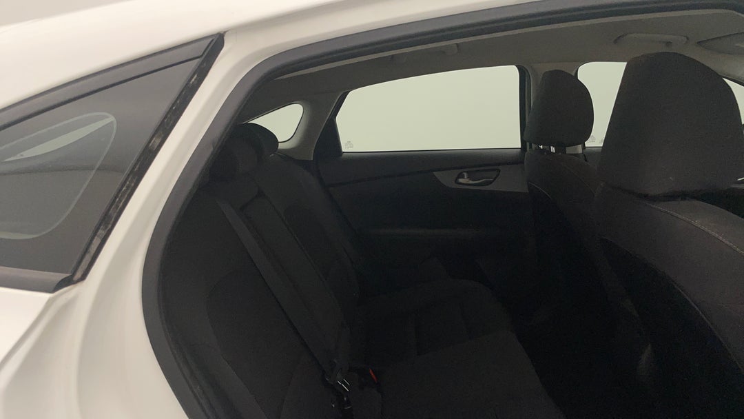 2019 Kia Cerato S, Automatic, 91423 km, Right Side Rear Door Cabin View