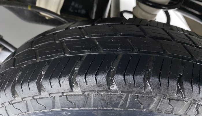 2018 Maruti Alto 800 LXI, Petrol, Manual, 23,317 km, Left Rear Tyre Tread