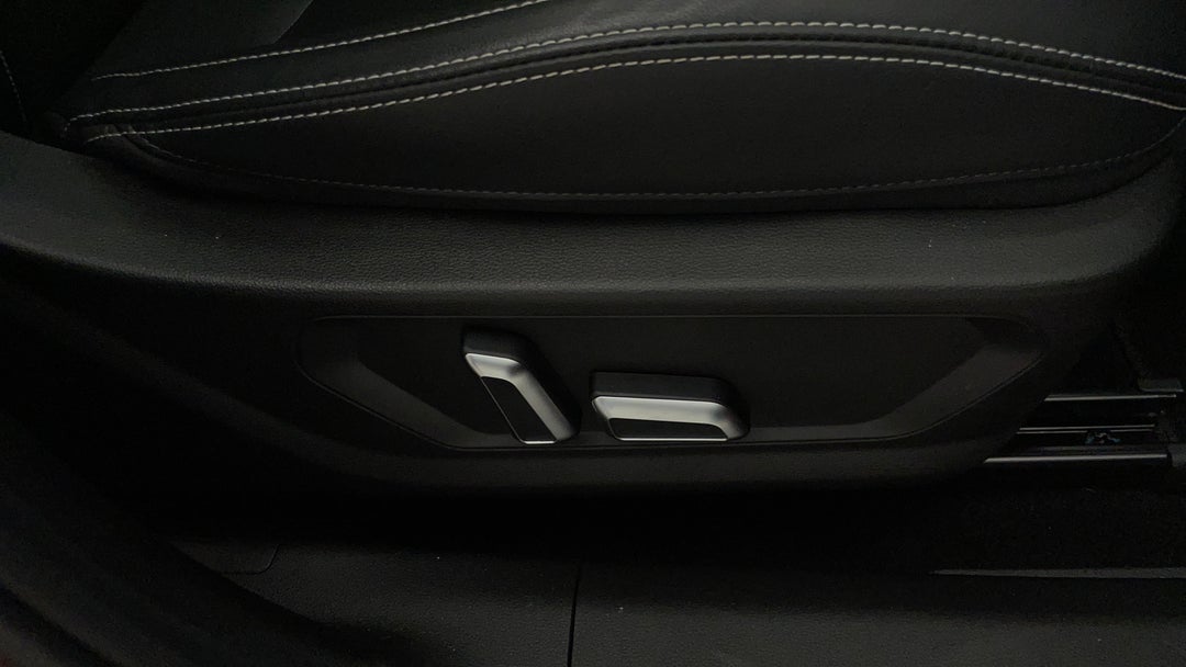 2022 GWM Haval Jolion Ultra, Automatic, 52642 km, Drivers Side Adjustment Panel