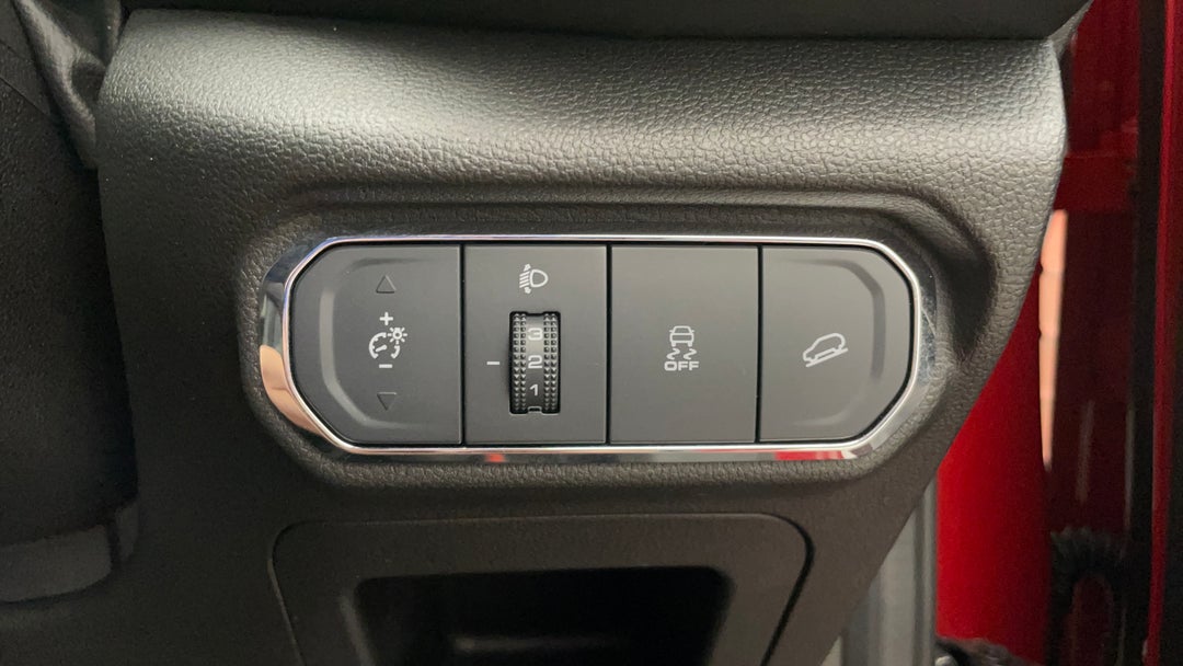 2022 GWM Haval Jolion Ultra, Automatic, 52642 km, Utility Switches/Buttons