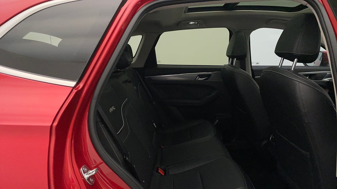 2022 GWM Haval Jolion Ultra, Automatic, 52642 km, Right Side Rear Door Cabin View