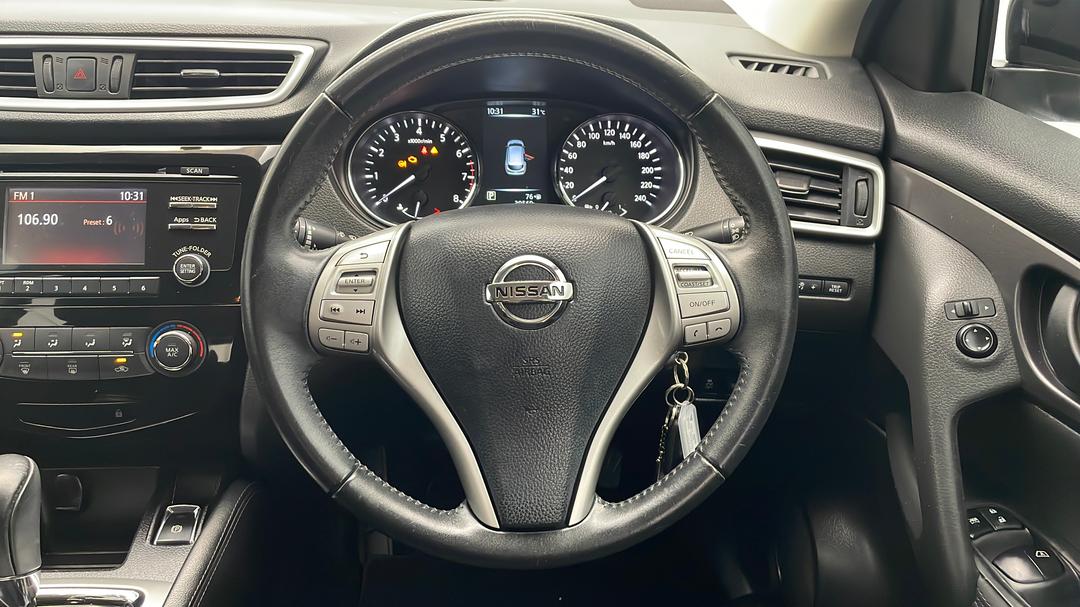 2017 Nissan Qashqai St, Automatic, 39569 km, Steering Wheel Close-up