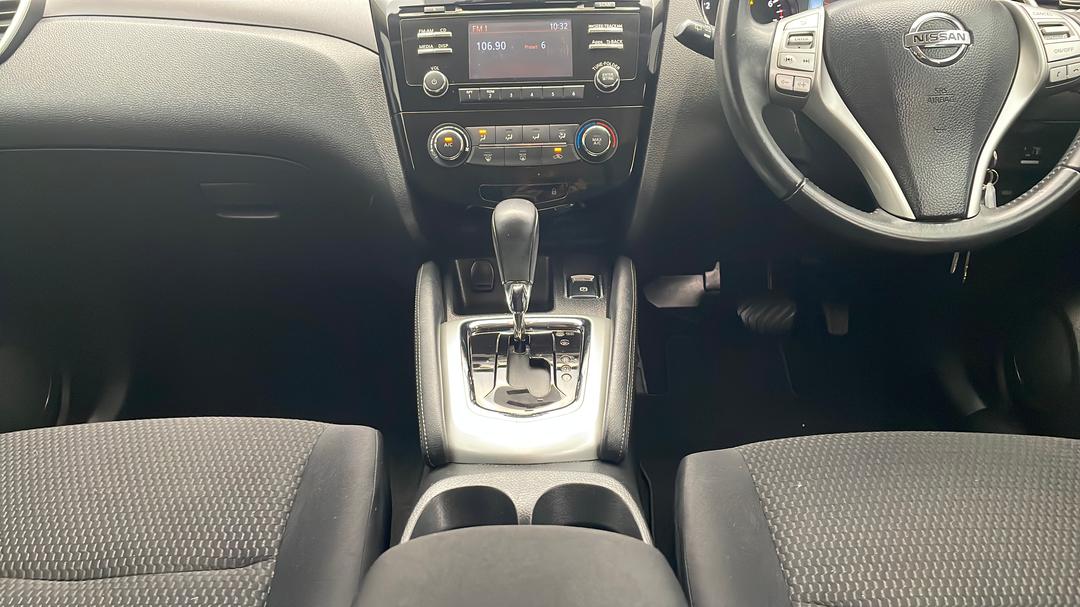 2017 Nissan Qashqai St, Automatic, 39569 km, Center Console
