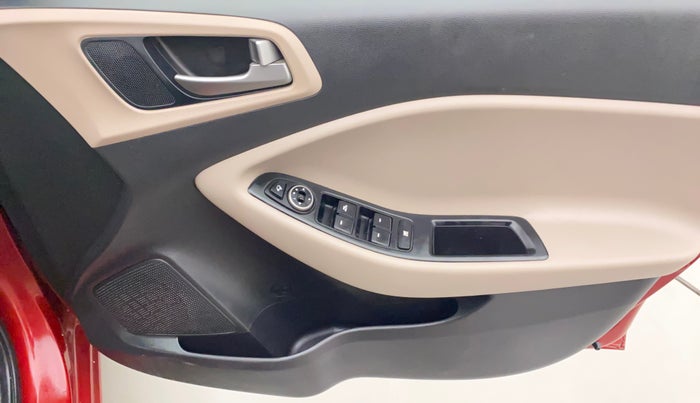 2018 Hyundai Elite i20 ASTA 1.2 (O), Petrol, Manual, 83,132 km, Driver Side Door Panels Control
