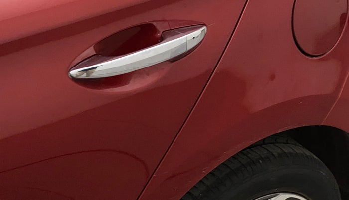 2018 Hyundai Elite i20 ASTA 1.2 (O), Petrol, Manual, 83,132 km, Left quarter panel - Slightly dented
