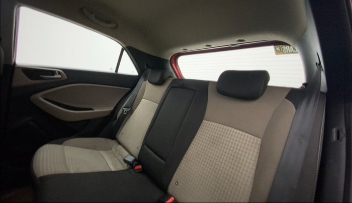 2018 Hyundai Elite i20 ASTA 1.2 (O), Petrol, Manual, 83,132 km, Right Side Rear Door Cabin