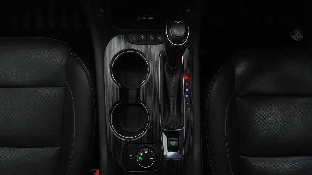 2019 Holden Acadia Ltz (2wd), Automatic, 103731 km, Gear Lever 