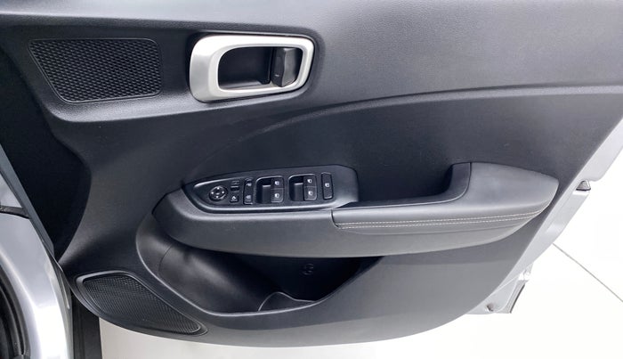 2019 Hyundai VENUE 1.0L Turbo GDI SX(O) MT, Petrol, Manual, 24,847 km, Driver Side Door Panels Control