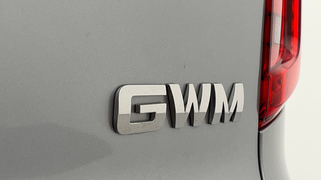 Badge (Boot Right Side)