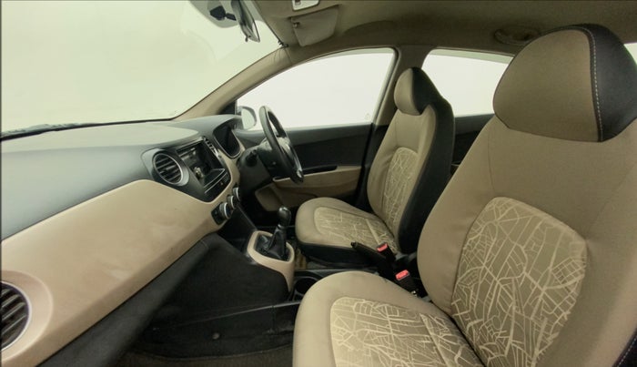 2015 Hyundai Xcent S 1.2, Petrol, Manual, 72,377 km, Right Side Front Door Cabin