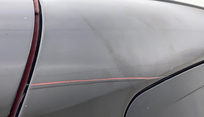 2018 Mahindra KUV 100 NXT K8 P 6 STR, Petrol, Manual, 47,684 km, Right C pillar - Minor scratches