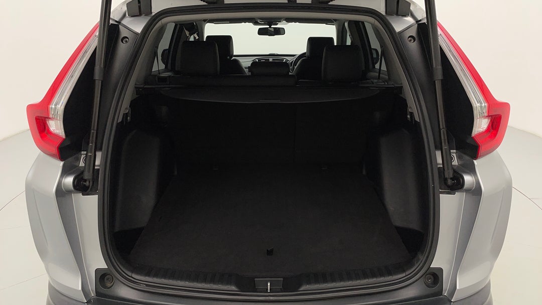 2017 Honda CR-V Vti-lx (awd), Automatic, 88912 km, Boot Inside View