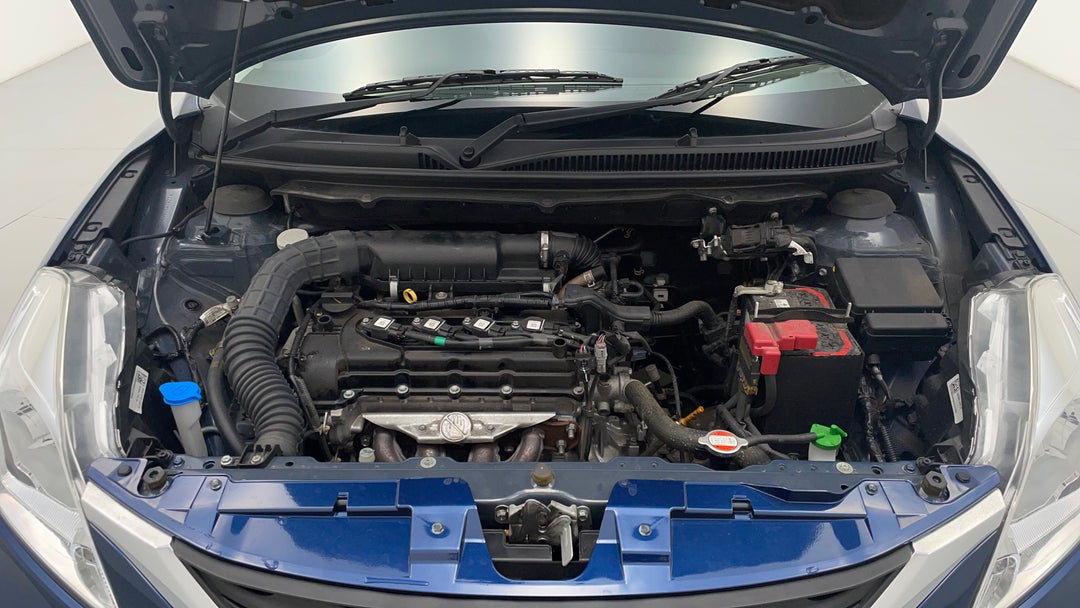 Open Bonnet (Engine)