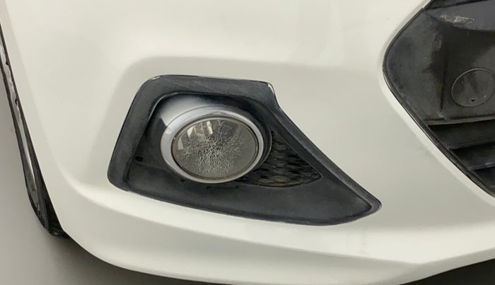 2015 Hyundai Grand i10 SPORTZ 1.2 KAPPA VTVT, Petrol, Manual, 41,426 km, Right fog light - Minor damage