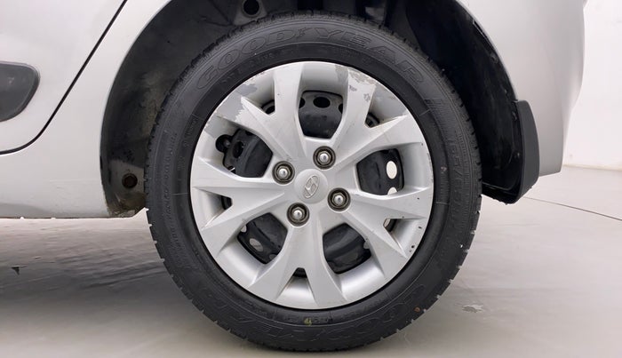2014 Hyundai Grand i10 SPORTS 1.2 VTVT, Petrol, Manual, 22,103 km, Left Rear Wheel