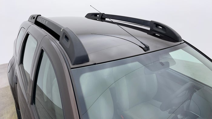 Renault Duster-Roof/Sunroof View