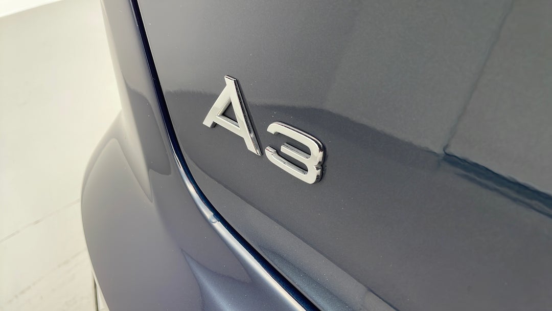 Badge (Boot Left Side)