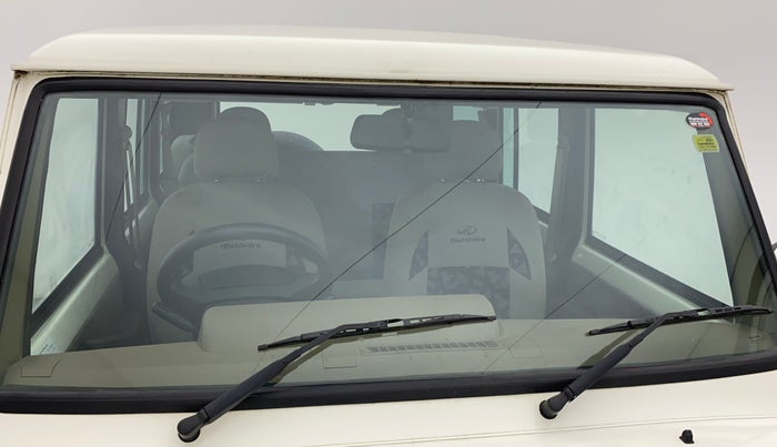 2022 Mahindra Bolero B6, Diesel, Manual, 10,330 km, Front windshield - Minor spot on windshield