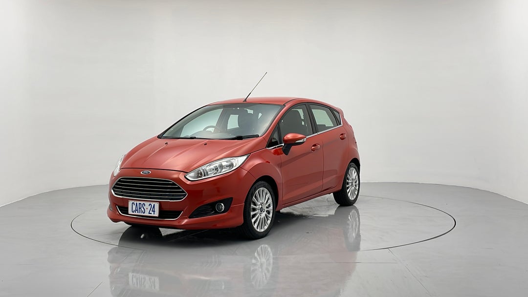 Left Front Diagonal (45- Degree) View