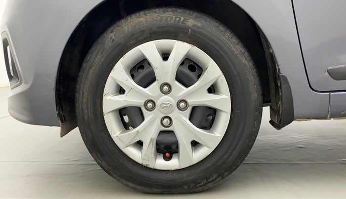2016 Hyundai Grand i10 SPORTZ 1.2 KAPPA VTVT, CNG, Manual, 85,258 km, Left Front Wheel