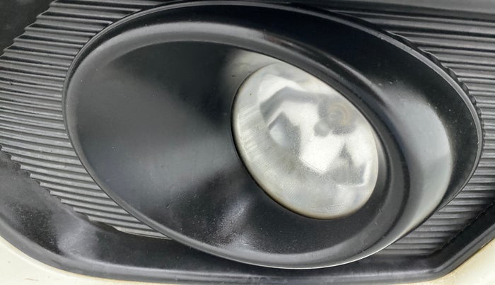 2019 Maruti Dzire VXI, Petrol, Manual, 60,750 km, Left fog light - Not working