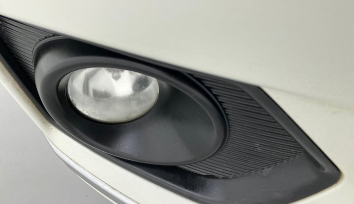 2019 Maruti Dzire VXI, Petrol, Manual, 60,750 km, Right fog light - Not working
