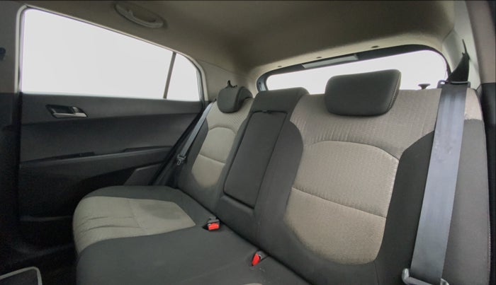2015 Hyundai Creta 1.6 SX PLUS PETROL, Petrol, Manual, 56,465 km, Right Side Rear Door Cabin