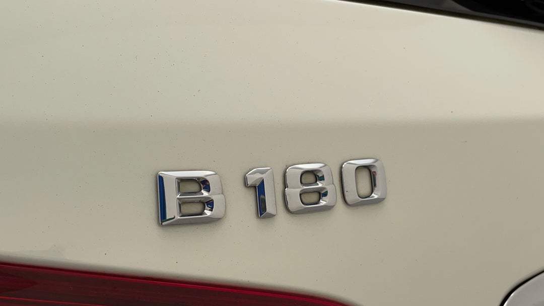 2016 Mercedes-benz B180 B180, Automatic, 138767 km, Badge (Boot Left Side)