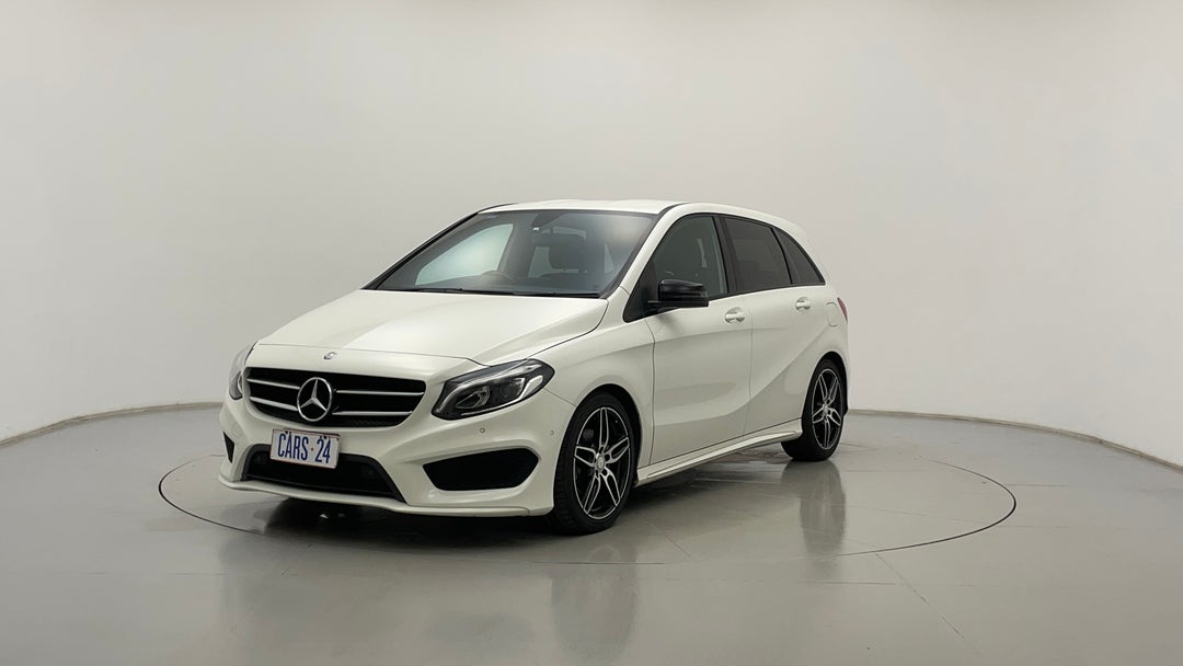 2016 Mercedes-benz B180 B180, Automatic, 138767 km, Left Front Diagonal (45- Degree) View