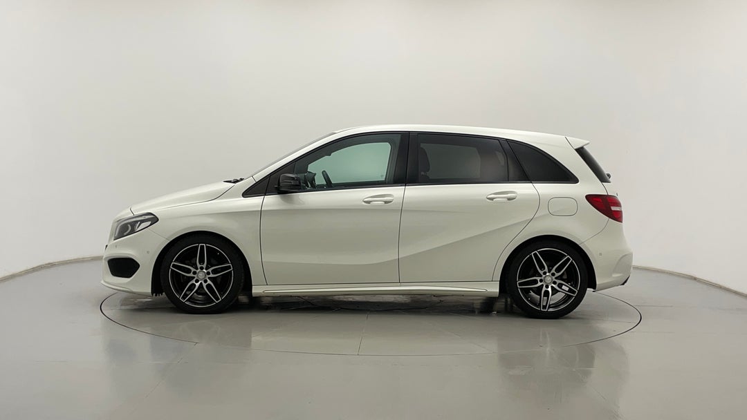 2016 Mercedes-benz B180 B180, Automatic, 138767 km, Left Side View