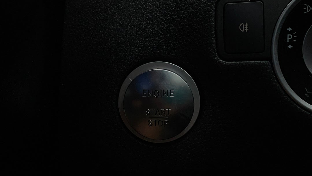 2016 Mercedes-benz B180 B180, Automatic, 138767 km, Keyless / Button Start