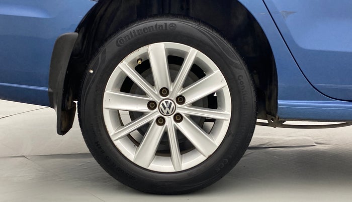 2017 Volkswagen Vento HIGHLINE PLUS TDI MT, Diesel, Manual, 85,284 km, Right Rear Wheel