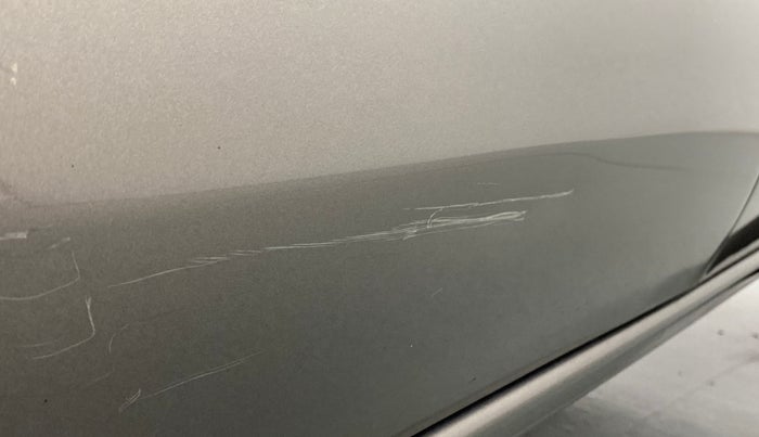 2018 Datsun Redi Go 1.0 S AT, Petrol, Automatic, 32,447 km, Front passenger door - Minor scratches
