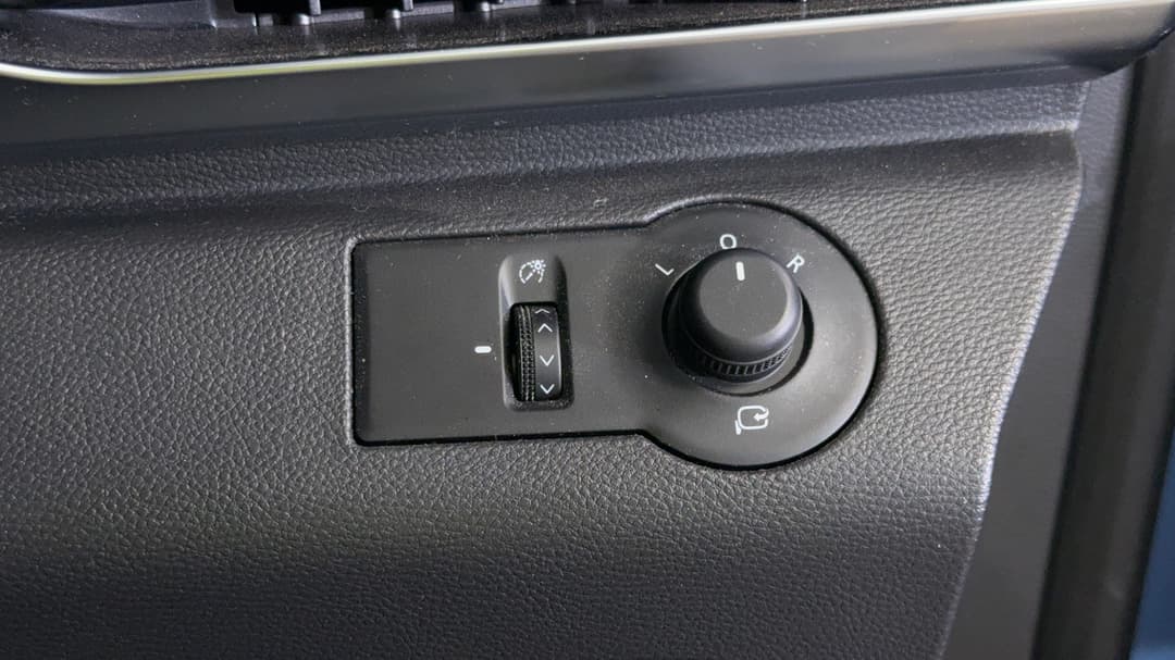 Utility Switches/Buttons