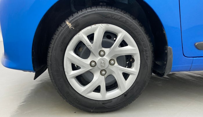 2018 Hyundai Grand i10 SPORTZ 1.2 KAPPA VTVT, Petrol, Manual, 2,548 km, Left Front Wheel