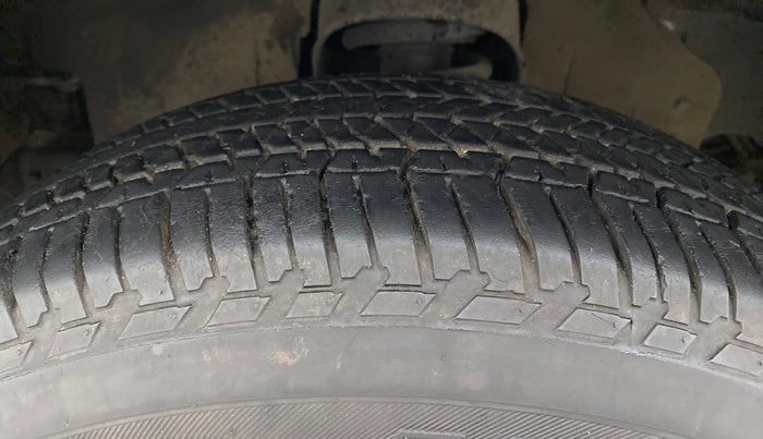 2021 Mahindra Scorpio S7, Diesel, Manual, 27,153 km, Left Front Tyre Tread
