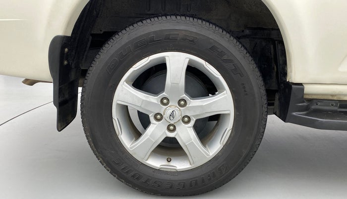 2021 Mahindra Scorpio S7, Diesel, Manual, 27,153 km, Right Rear Wheel