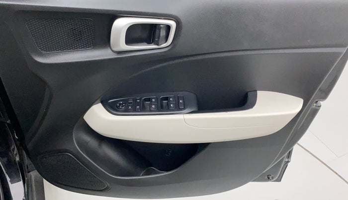 2022 Hyundai VENUE SX 1.5 CRDI, Diesel, Manual, 4,828 km, Driver Side Door Panels Control