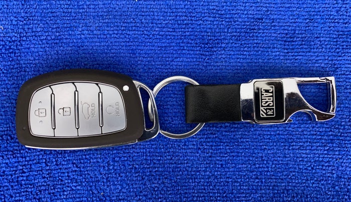 2022 Hyundai VENUE SX 1.5 CRDI, Diesel, Manual, 4,828 km, Key Close Up