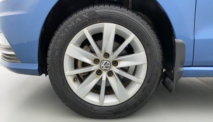 2016 Volkswagen Ameo HIGHLINE 1.2, Petrol, Manual, 30,686 km, Left Front Wheel
