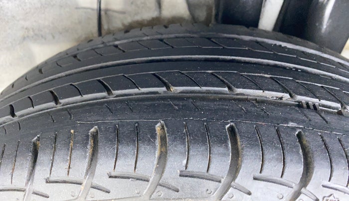 2019 Hyundai Elite i20 1.2 SPORTS PLUS VTVT, Petrol, Manual, 30,078 km, Left Rear Tyre Tread