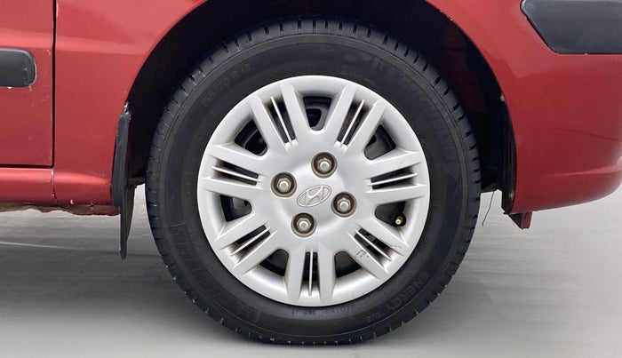 2012 Hyundai Santro Xing GLS, Petrol, Manual, 79,243 km, Right Front Wheel