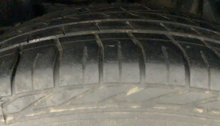 2019 Tata NEXON XZ PLUS PETROL, Petrol, Manual, 73,135 km, Left Front Tyre Tread