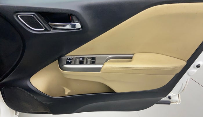2017 Honda City ZX CVT, Petrol, Automatic, 88,540 km, Driver Side Door Panels Control