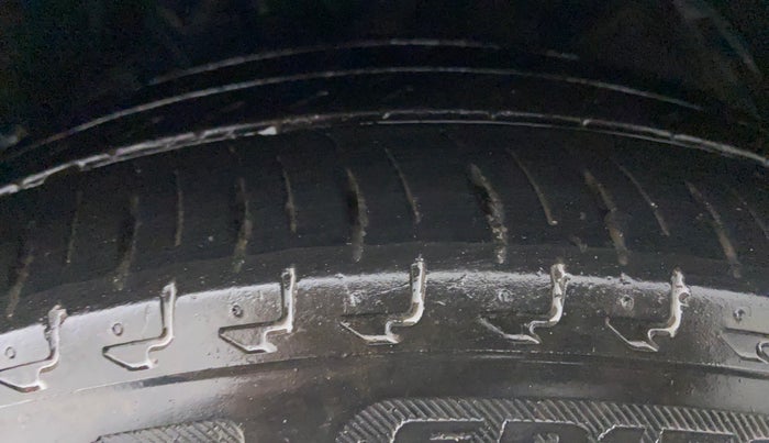 2017 Honda City ZX CVT, Petrol, Automatic, 88,540 km, Left Rear Tyre Tread