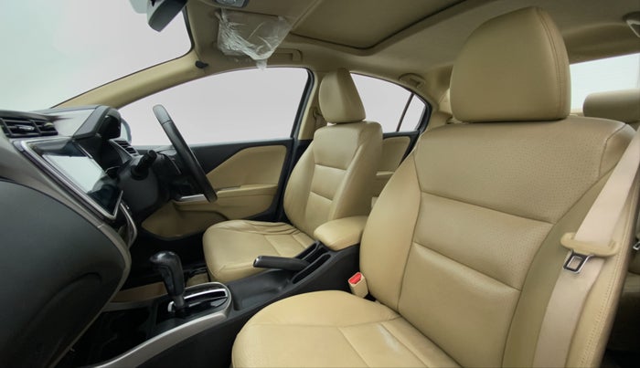 2017 Honda City ZX CVT, Petrol, Automatic, 88,540 km, Right Side Front Door Cabin