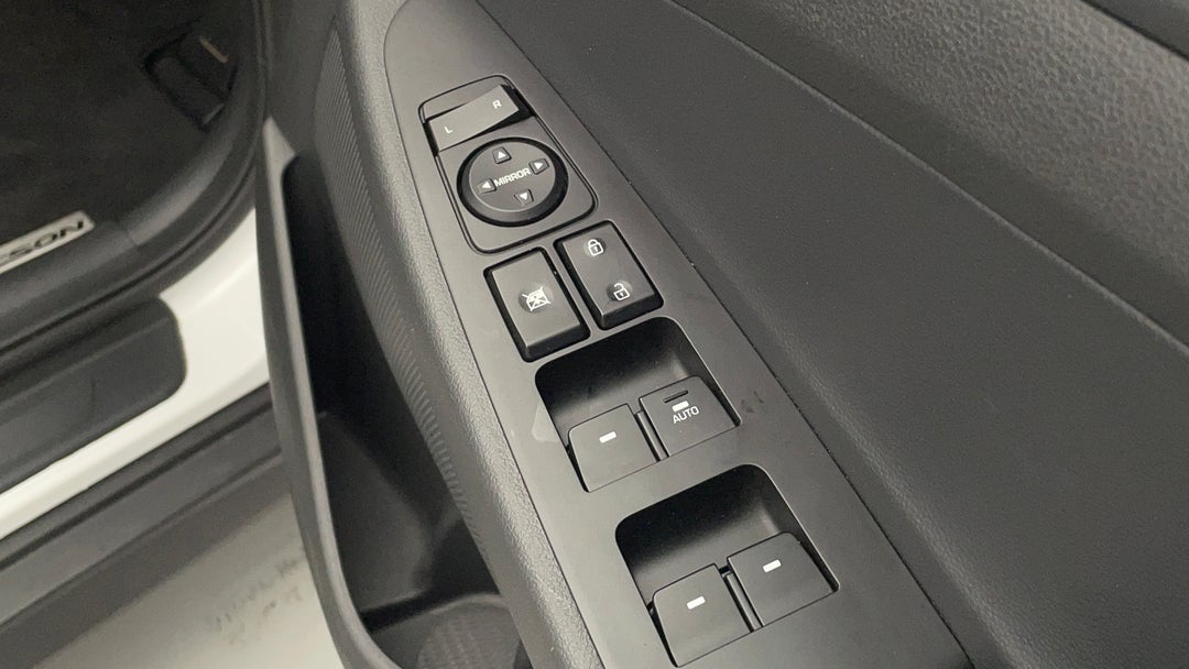 Drivers Side Door Panel Controls