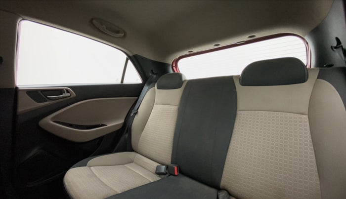 2015 Hyundai Elite i20 SPORTZ 1.2, Petrol, Manual, 63,861 km, Right Side Rear Door Cabin
