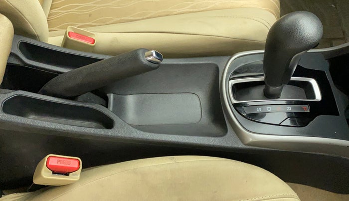 2018 Honda City 1.5L I-VTE V CVT, Petrol, Automatic, 52,876 km, Gear Lever